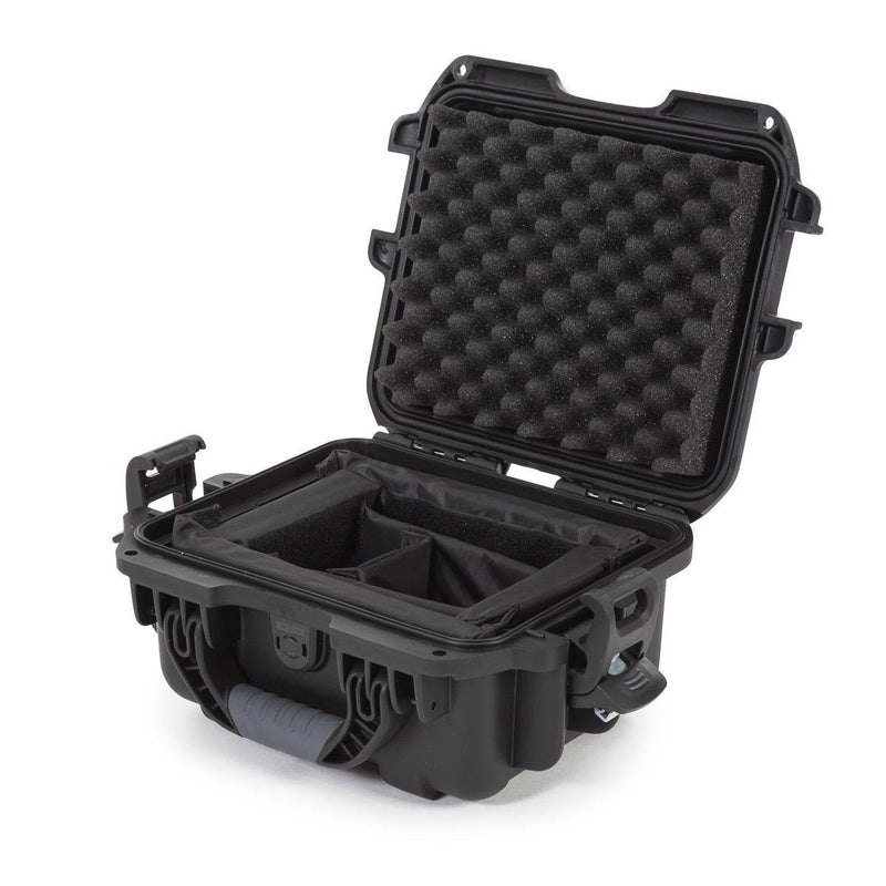 Nanuk 905 Case with Padded Divider (Black)