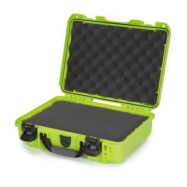 Nanuk 910 Case with Cubed Foam (Lime)