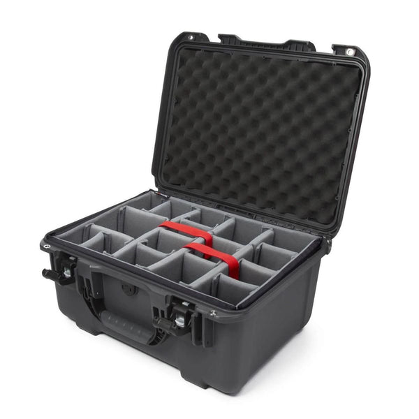 Nanuk 933 Case with Padded Divider (Graphite)