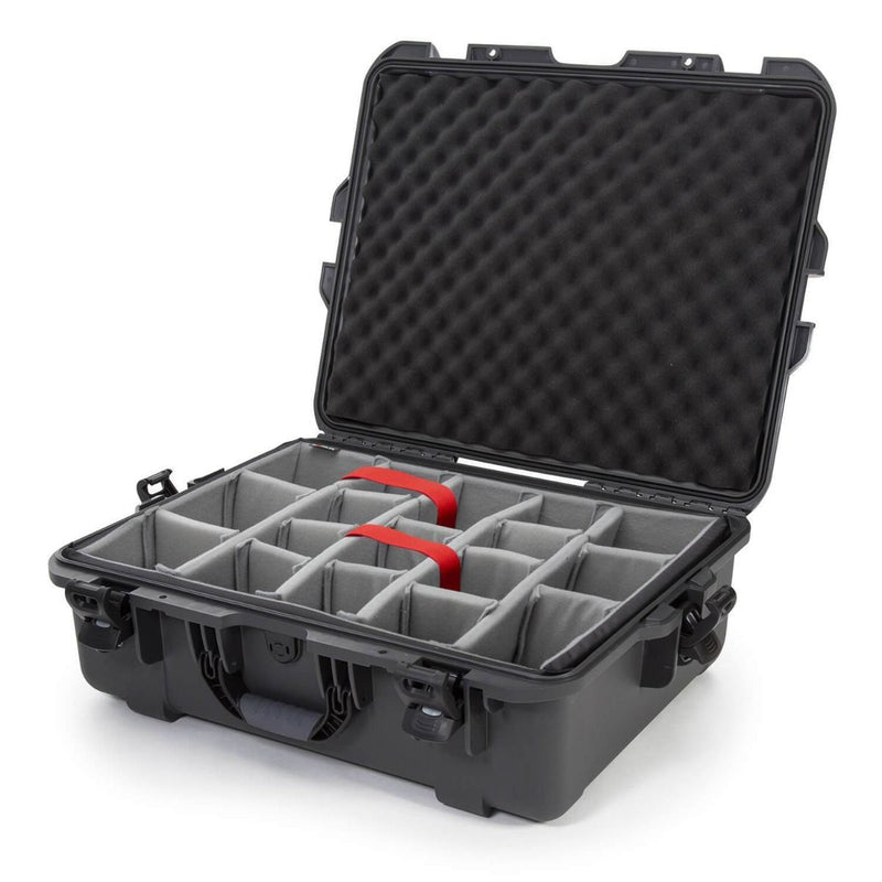 Nanuk 945 Case wth Padded Divider (Graphite)