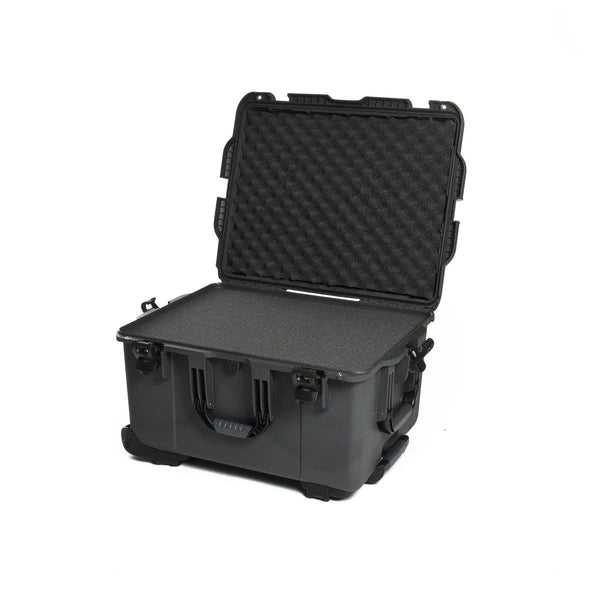 Nanuk 960 Case with Cubed Foam (Graphite)