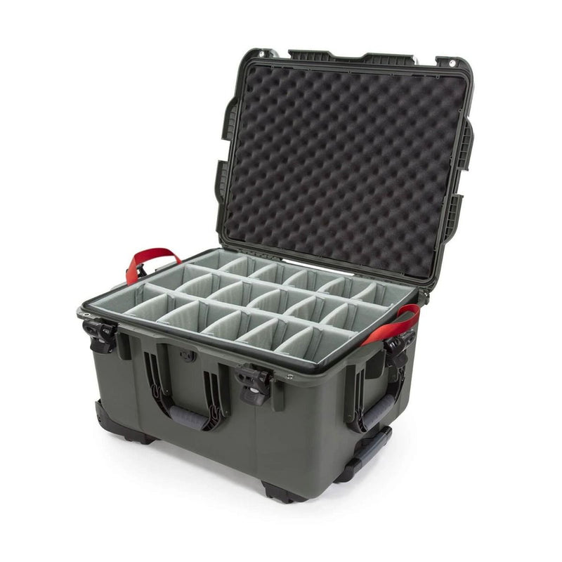 Nanuk 960 Case with Padded Divider (Olive)