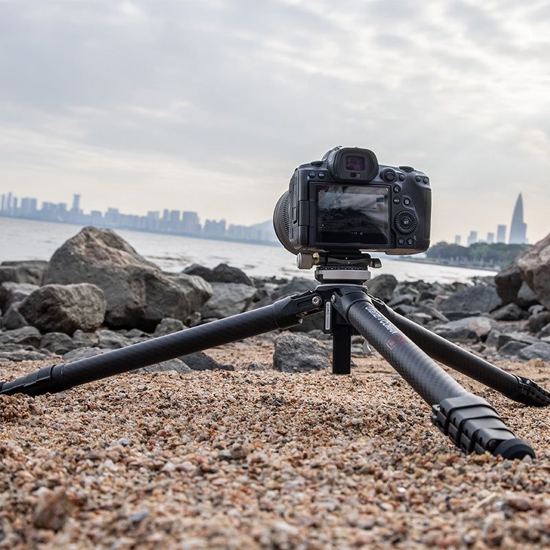 Ulanzi Zero-Y Carbon Fiber Lightweight Travel Tripod