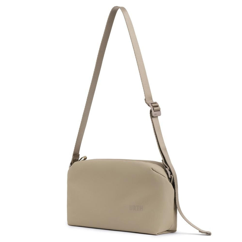 Urth Dolomite 5.1L Crossbody Camera Sling Bag (Beige)