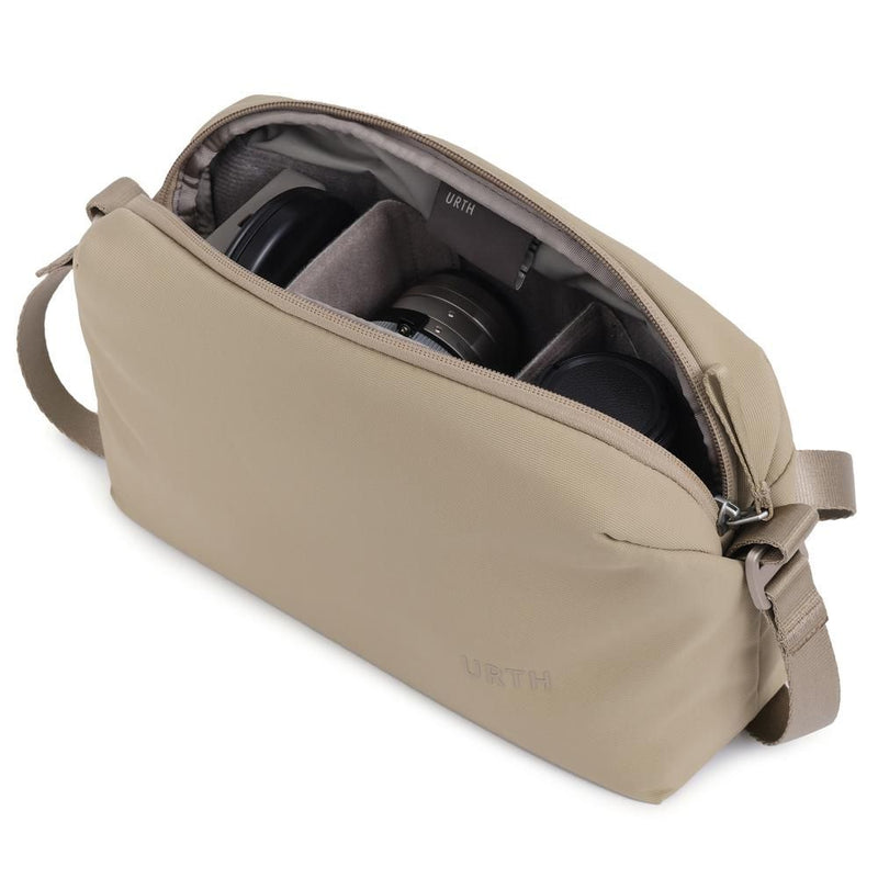 Urth Dolomite 5.1L Crossbody Camera Sling Bag (Beige)