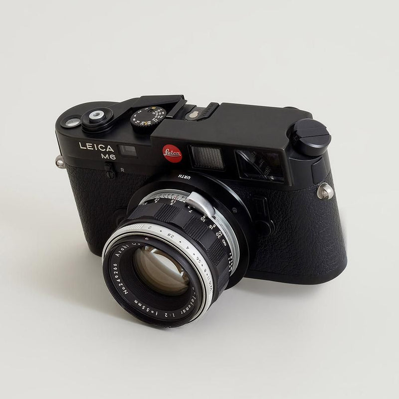 Urth Lens Mount Adapter Compatible with M42 Lens to Leica M Camera Body